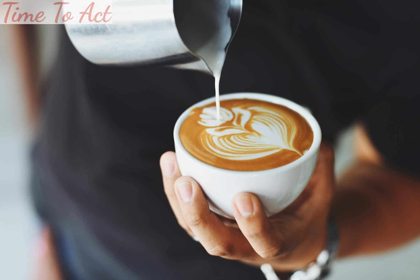 Cómo catar un café: aprende a identificar aromas y sabores